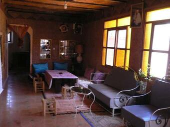 Hostal Room In Guest Room - Gite Tawada - Happy Valley - Room For 2 People