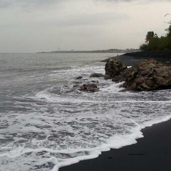 Tu Casa De Playa, Menus Del Mar, Te Espera Pronto