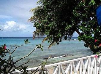 Cassandra II Beach Apartment