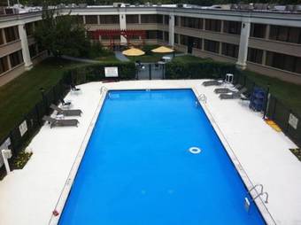 Hotel Holiday Inn Hazlet