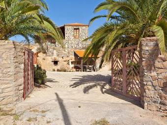 Casa Del Coronel Arico