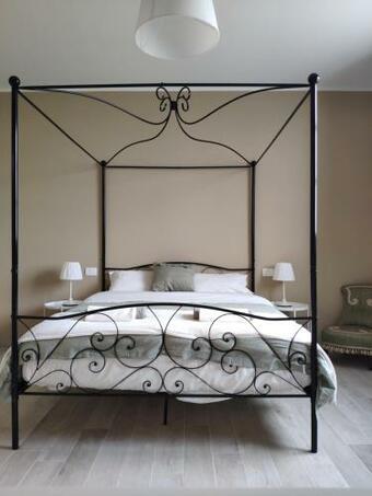 Panoramic Country House Near Vinci-tuscany