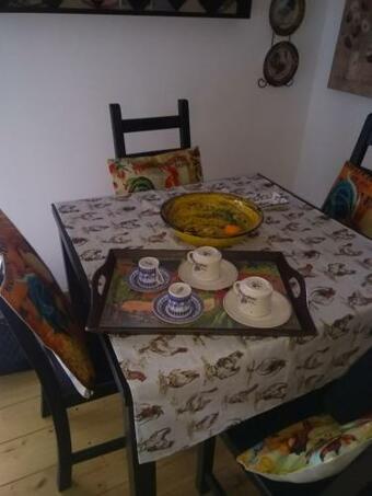 All'ombra Della Torre