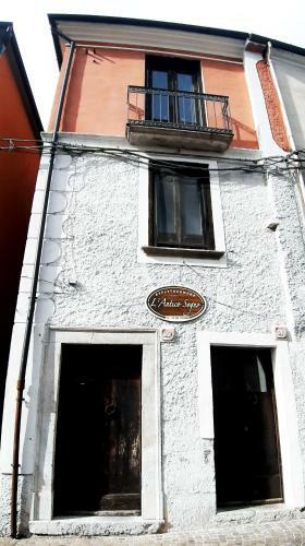 Hostal L'antico Sogno Guest House