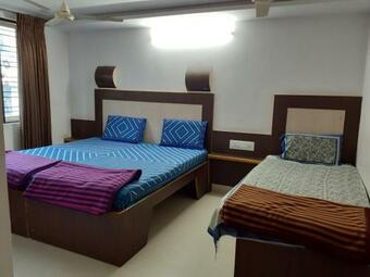 Apartamento Sri Vishnu Krupa Lodging