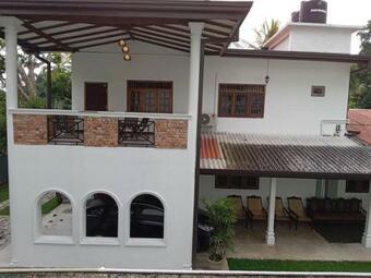 Bed & Breakfast Sky Bloom