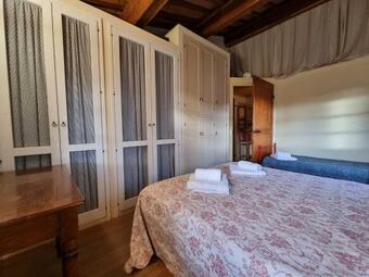 Inviting Holiday Home In Montecastello-pi With Swimming Pool