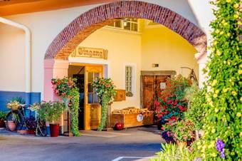 Hostal Gasthof Br�uer - Familie Eibensteiner