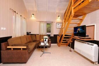 Lodge Sea Of Galilee Wonders