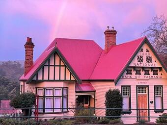 Derby Bank House B&B