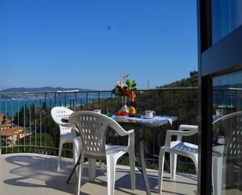 Apartamento Wonderful Sea View - Terrace And Parking