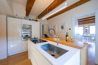 Villa Il Fienile Stunning Lake View