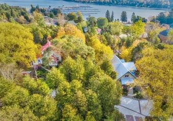 Hostal Lionheart Guest House By Elevate Rooms