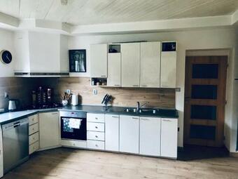 Villa Chalupa S Vnit?n�m Baz�nem