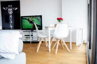 Helles Apartment Mit Tollem Blick über Augsburg