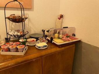 Hostal Pension Rh�nst�ble