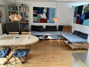 Charmerende Byhus I Pr�st� Centrum