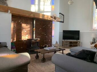 The Chapel 3 Minute Drive To Saundersfoot Wales