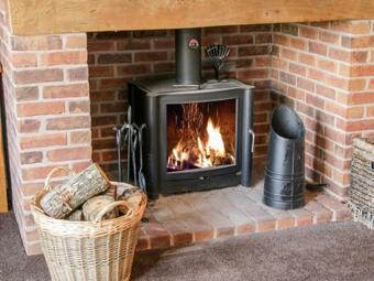 Meadowfall At Shatterford Lakes