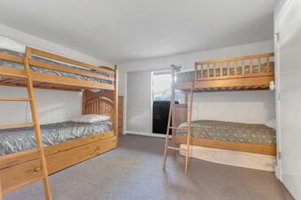 Apartamento Bright And Airy Creekside Condo With Wood Burning Fireplace And Access To Bear Lake! Creekside Condo 14 Condo