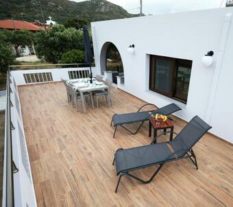 Aristianna Vacation House