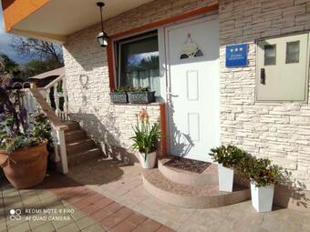 Apartments With A Parking Space Garesnica, Bjelovarska - 18833