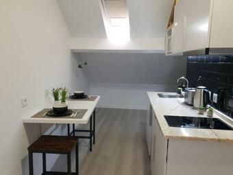 Henriqueta Maia Suits