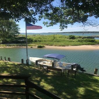 Lagoon Lodge 3br Waterfront W Doc Bring Your Boat Walk On Beach