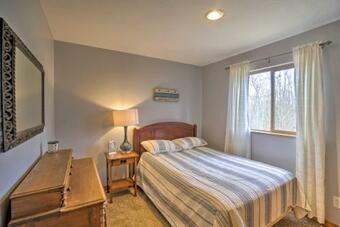 Spacious Buckeye Lake Home Private Boat Dock