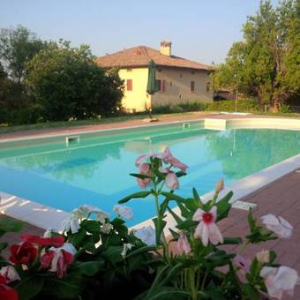 Agroturismo Agriturismo Montevecchio Isolani