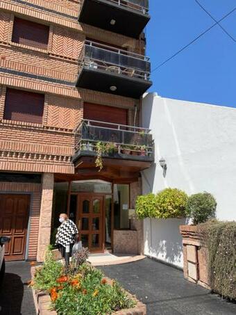 Apartamento Alquilo Departamento Por Dia. Zona Castelar!!!