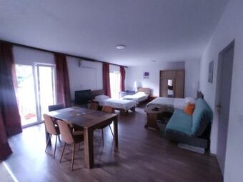 Apartamento Ku?a Jelavi?