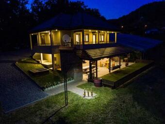 Apartmani Petra, Tea I Jo?a