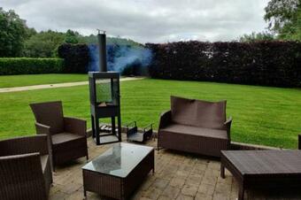 Luxury 'cois Abhainn' Self Catering Apartment