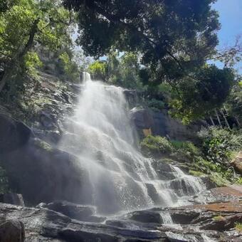 Apartamento Hospedagem Sena Quatro - Para At� 12 Pessoas