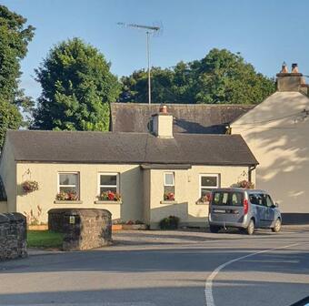 The Speak Easy Cottage Multyfarnham 0876682090