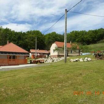 Apartamento Luku Hegyi Pihen?h�z