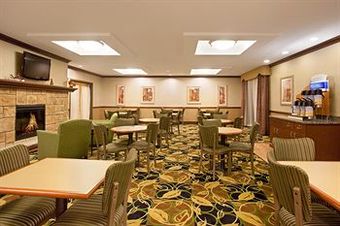 Hotel Holiday Inn Express Peru-lasalle Area