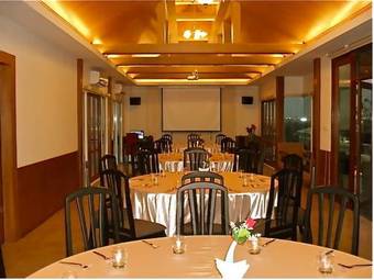 Suvarnabhumi Suite Hotel