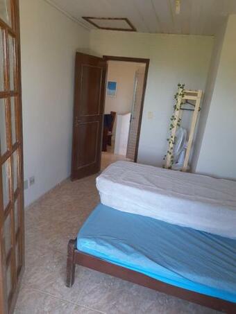 3� Andar Independente - Casa A 50m Da Praia Com Vista Lateral Para O Mar