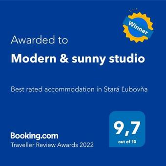 Apartamento Modern & Sunny Studio