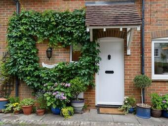 Wheelwrights Cottage