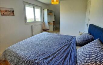 Nice Home In Allaire With Wifi And 4 Bedrooms