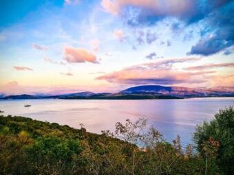 Private Villa's In Nw Corfu With Pool