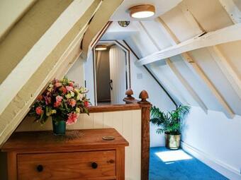 Canons Hall Cottage