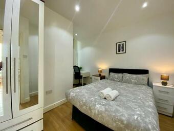 1 Bed 2 Person Apartment City Centre