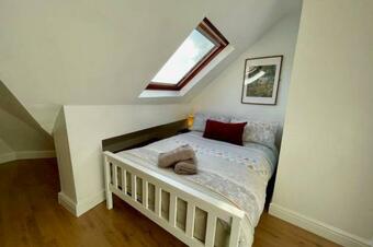 Duplex Apartment For Up To 13 Near City Centre