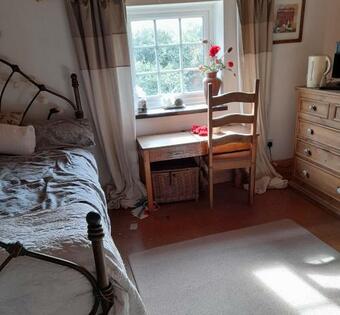 Bed & Breakfast Sunshine B And B South View Cottage