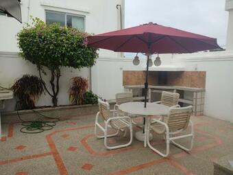 Villa En Urbanizacion Privada Punta Barandua