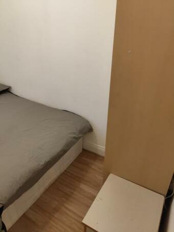 Enfields Lock Holiday Home